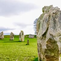 From London: Full-Day Guided Tour of Stonehenge & Avebury — gallery 2