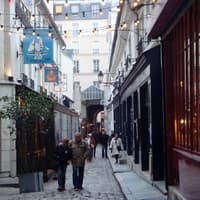 Saint-Germain-des-Près: Lifestyle Tour — gallery 1