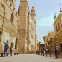 Giza Pyramids, Sphinx & Egyptian Museum: Guided Tour from Hurghada — gallery 1