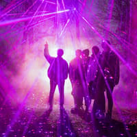 Astra Lumina at Currumbin Wildlife Sanctuary — gallery 1