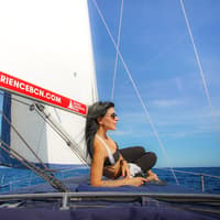 Barcelona: Sailing Experience with Yoga and Healthy Brunch — gallery 1
