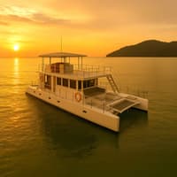 Creuer al capvespre per Langkawi amb sopar bufet i begudes il·limitades, Langkawi