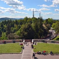 Menara Jam Bologna dan Koleksi Seni + Pencicipan, Bologna