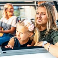 Amsterdam: 1-Hour Sightseeing Canal Cruise on Closed Heated Boat — gallery 4