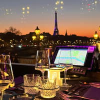 Dari Arc de Triomphe: Makan Malam Signature Bus Toqué dengan Pemandangan Paris, Paris