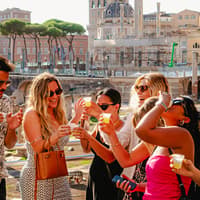Rome Pub Crawl: Interactive Night Tour with Games & Karaoke — gallery 3