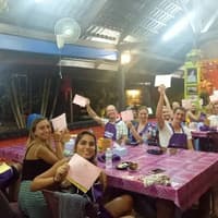 Krabi: Classe de cuina guiada a l'Escola Thai Charm Cooking + Trasllats, Thai Charm Cooking School, Krabi