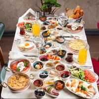 Istanbul: Bosphorus Lunch Cruise with Guide & Drinks — gallery 3