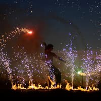 Din Bali: Tur la Apus la Templul Uluwatu cu Spectacol de Dans Kecak & Foc, Bali