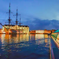 Amsterdam: 90-Min Adult-Only Evening Canal Cruise with Wine and Cheese tickets, Amsterdam, photo 3