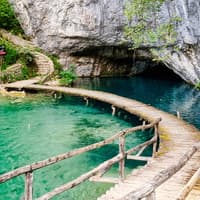 From Zagreb: Plitvice Lakes National Park Guided Day Trip — gallery 4