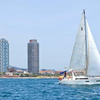 Barcelona: Sailing Tour with Drinks & Snacks — gallery 2