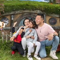 From Auckland: Hobbiton Movie Set Guided Tour — gallery 1