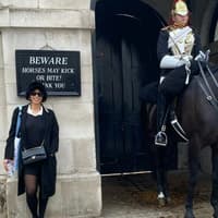 London: Changing of the Guard Walking Tour — gallery 5