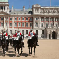 Changing of the Guard: Guided Tour — gallery 1