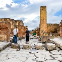Pompeii Plus: Rezervovaný vstup + přístup k vilám, Naples