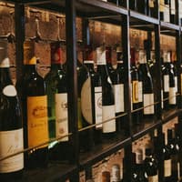 Lisbon: Guided Wine Tasting Experience