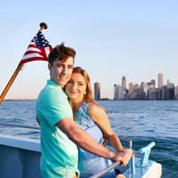 Chicago River & Lake Sightseeing Cruise by First Lady