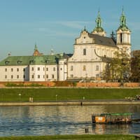 Krakow: Small Boat Vistula River Cruise with Audio Guide