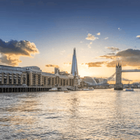 Thames River Evening Cruise with Sunset Views, Sparking Wine & Canapés — gallery 4