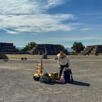 Teotihuacán: Fast Track Ticket