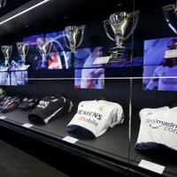 Madrid: 1-Hour Highlights Tour with Bernabéu Stadium Entry