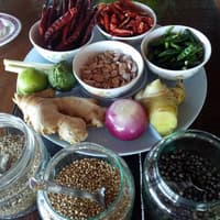 Krabi: Classe de cuina guiada a l'Escola Thai Charm Cooking + Trasllats, Thai Charm Cooking School, Krabi