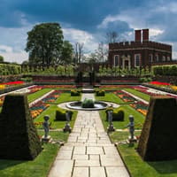 Hampton Court Palace, Gardens & Maze: Entry Ticket + Audio Guide — gallery 1