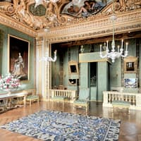 Vaux-le-Vicomte Castle Tickets with Audio Guide