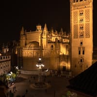 Seville Cathedral: Guided Night Tour with Light & Sound Show — gallery 2
