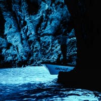 From Podstrana: Full Day Tour to Blue Cave, Blue Lagoon & 5 Islands — gallery 1
