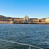 Lisbon Small-Group Sailing Tour on Tagus River — gallery 1