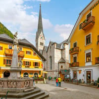 From Salzburg: Guided Half-Day Trip to Hallstatt by Bus — gallery 2