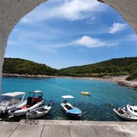 Split: Full-Day Deluxe Boat Tour to Blue Cave, Blue Lagoon & 5 Islands with Drinks & Meals — gallery 3