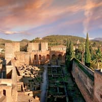 All Alhambra Tickets: Private Guided Tour with Nasrid Palaces — gallery 1