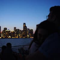 Lake Michigan & Chicago River: 1.5-Hr Night Sightseeing Cruise — gallery 2