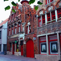 بروژ: تور پیاده‌روی با راهنمای هوش مصنوعی روی موبایل شما, Bruges