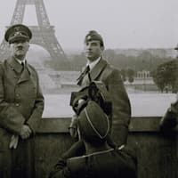 Musée de l'Armée-Les Invalides: Introduction to World Wars I & II - Small Group — gallery 2