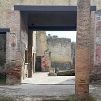 Ercolano: Roundtrip To/From Naples by Bus — gallery 2