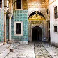Topkapi Palace & Harem Guided Tour with Skip-the-Line Tickets — gallery 4