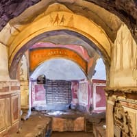 Capuchin Crypt, Christian Catacombs & San Martino ai Monti Tour with Transfers — gallery 2