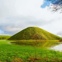 From London: Full-Day Guided Tour of Stonehenge & Avebury — gallery 1