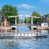 Amsterdam: 75-Min City Canal Cruise on Closed Heated Boat — gallery 1