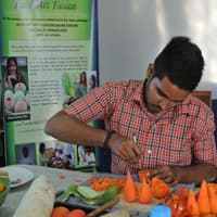 Traditional Thai Fruit and Vegetable Carving Class — gallery 3
