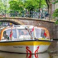 Amsterdam: 1-Hour Sightseeing Canal Cruise on Closed Heated Boat — gallery 5