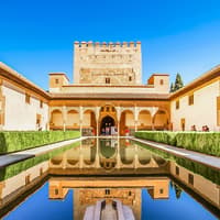 Alhambra & Nasrid Palaces Guided Tour without Entry Tickets — gallery 5