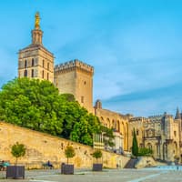 از اکس-آن-پرووانس: تور یک‌روزه کامل پرووانس, Office de Tourisme (Tourist Information Center), Provence