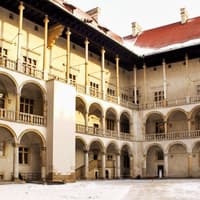 Wawel Castle & Cathedral Guided Tour — gallery 4