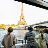 Seine River Cruise from Pont de l'Alma with Sparkling Champagne — gallery 3