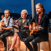 Prague Dinner Cruise on an Open-Top Glass Boat with Live Music — gallery 1